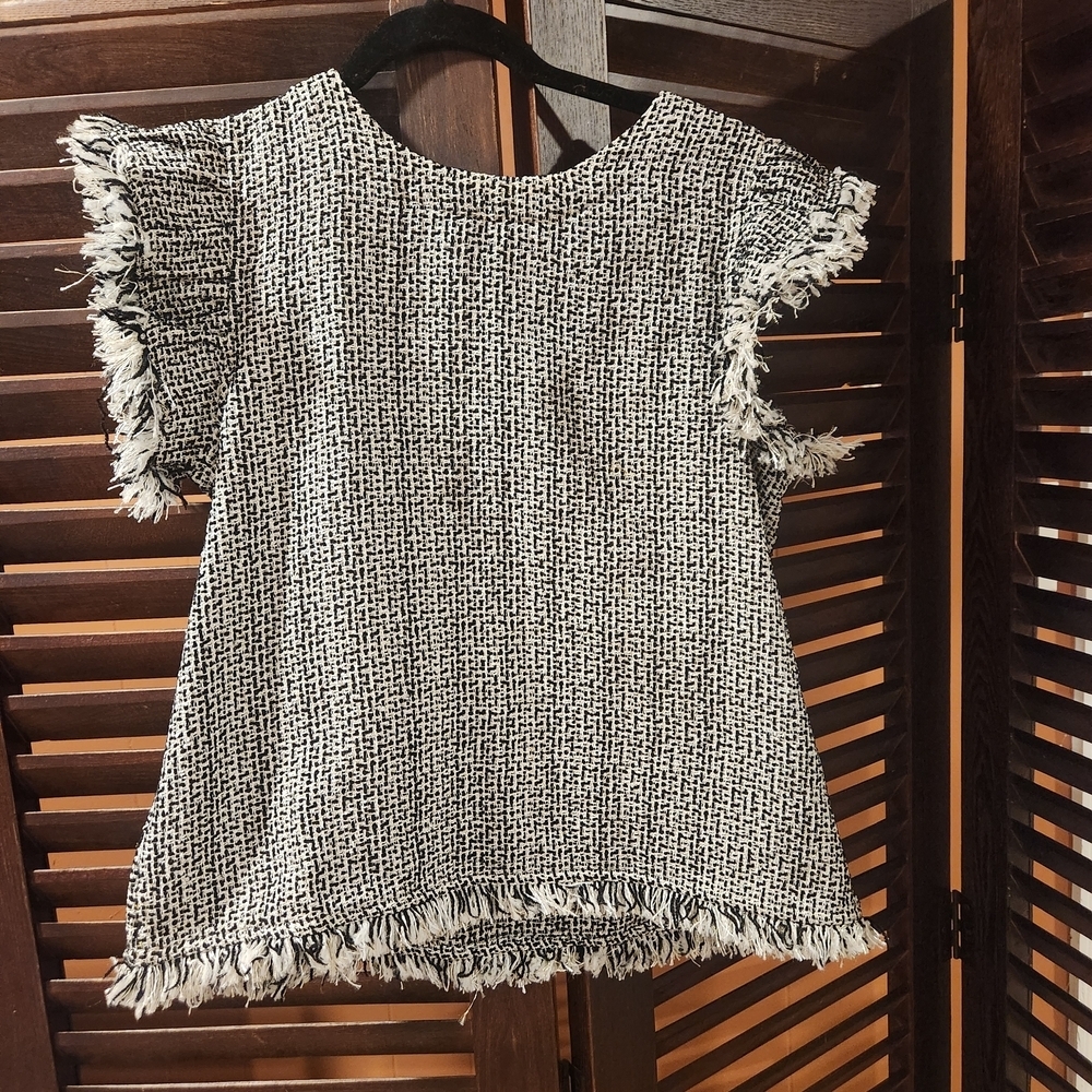 THML Monochrome Textured Knit Top